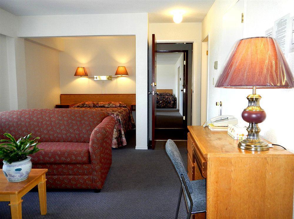Mayfair Motel Victoria Exteriör bild