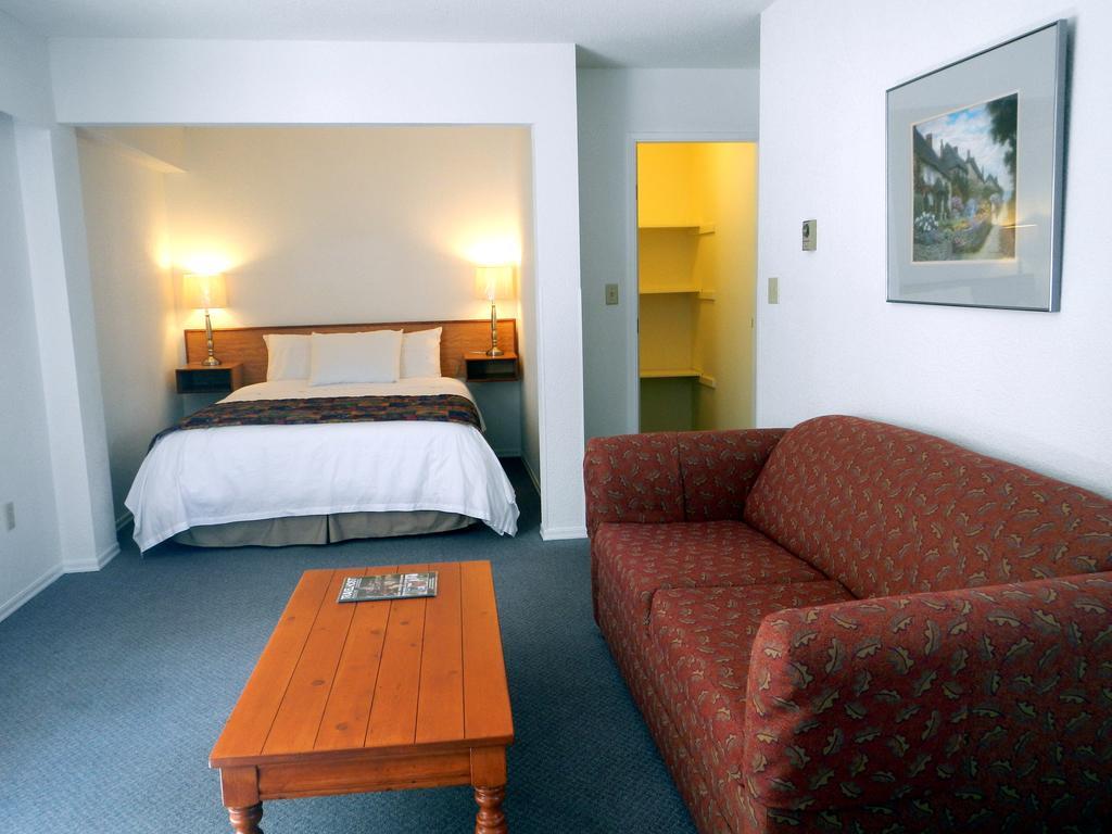 Mayfair Motel Victoria Exteriör bild