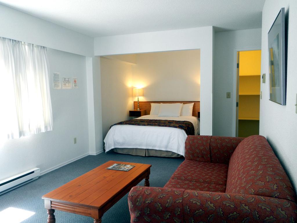 Mayfair Motel Victoria Exteriör bild