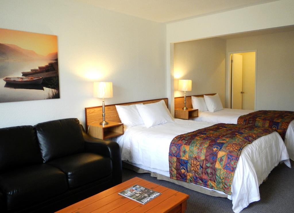 Mayfair Motel Victoria Exteriör bild