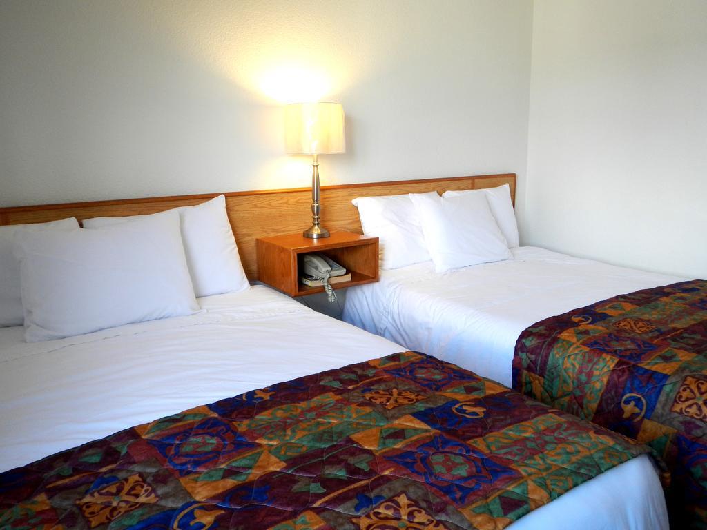 Mayfair Motel Victoria Exteriör bild