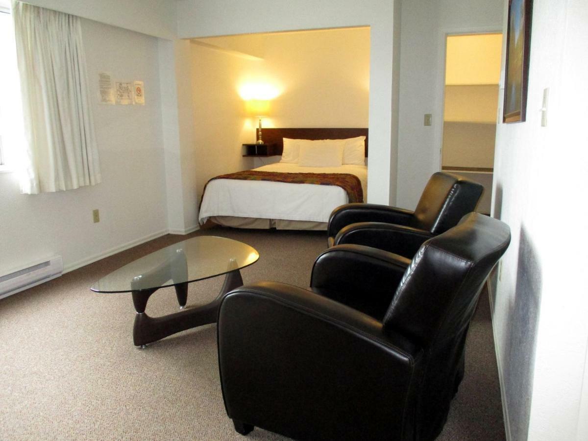 Mayfair Motel Victoria Exteriör bild