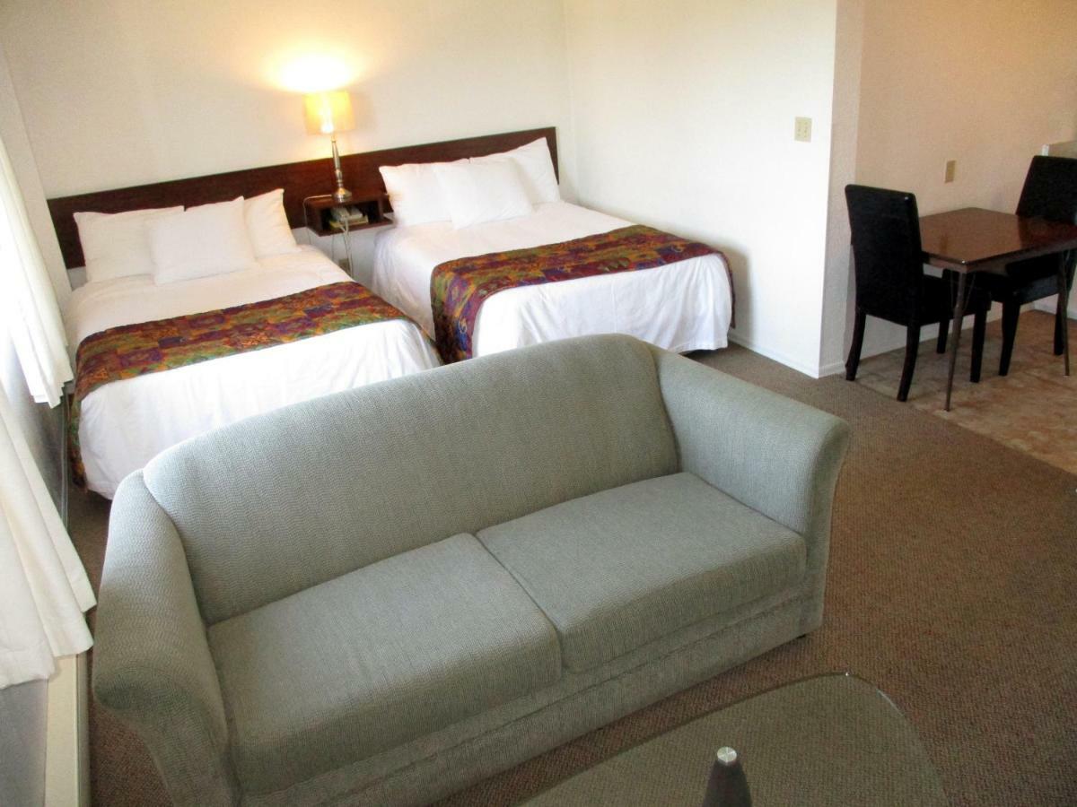 Mayfair Motel Victoria Exteriör bild